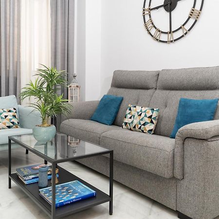 Apartamento Triana Deluxe Con Patio Privado Севилья Экстерьер фото