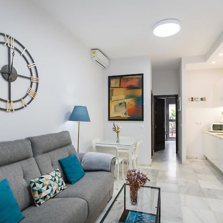 Apartamento Triana Deluxe Con Patio Privado Севилья Экстерьер фото