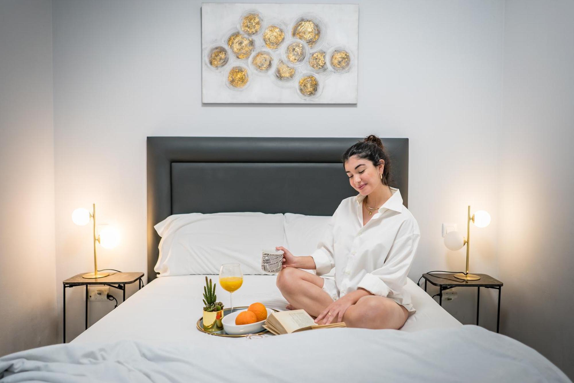 Apartamento Triana Deluxe Con Patio Privado Севилья Экстерьер фото