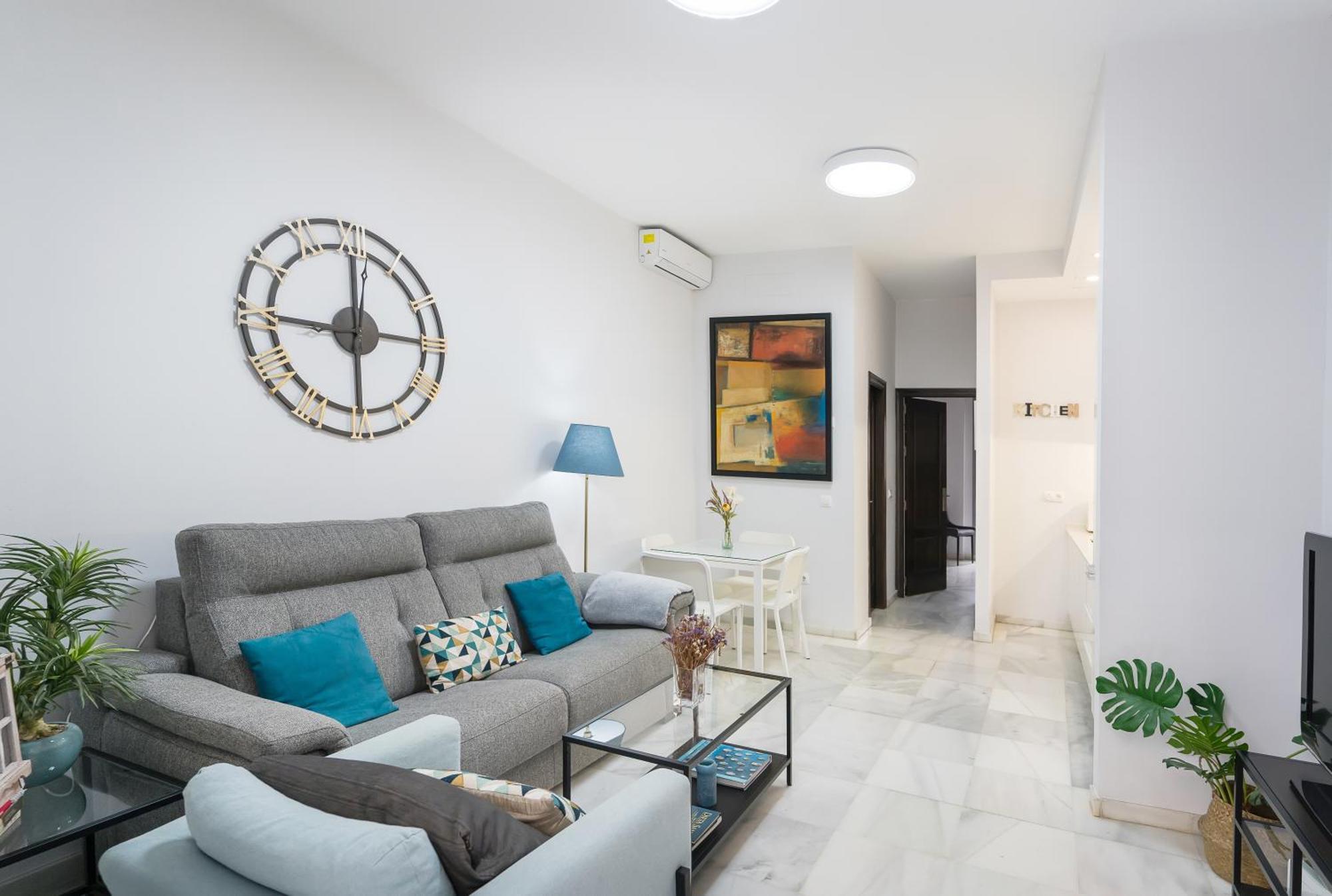 Apartamento Triana Deluxe Con Patio Privado Севилья Экстерьер фото