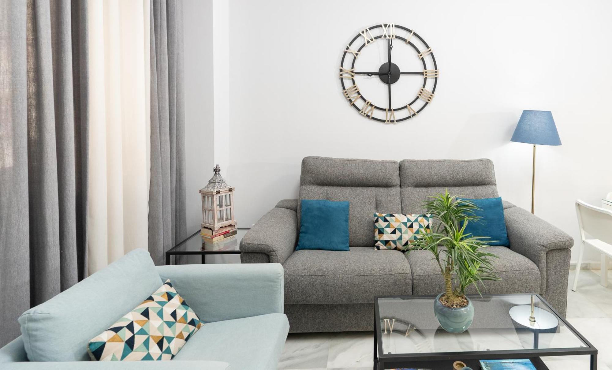 Apartamento Triana Deluxe Con Patio Privado Севилья Экстерьер фото