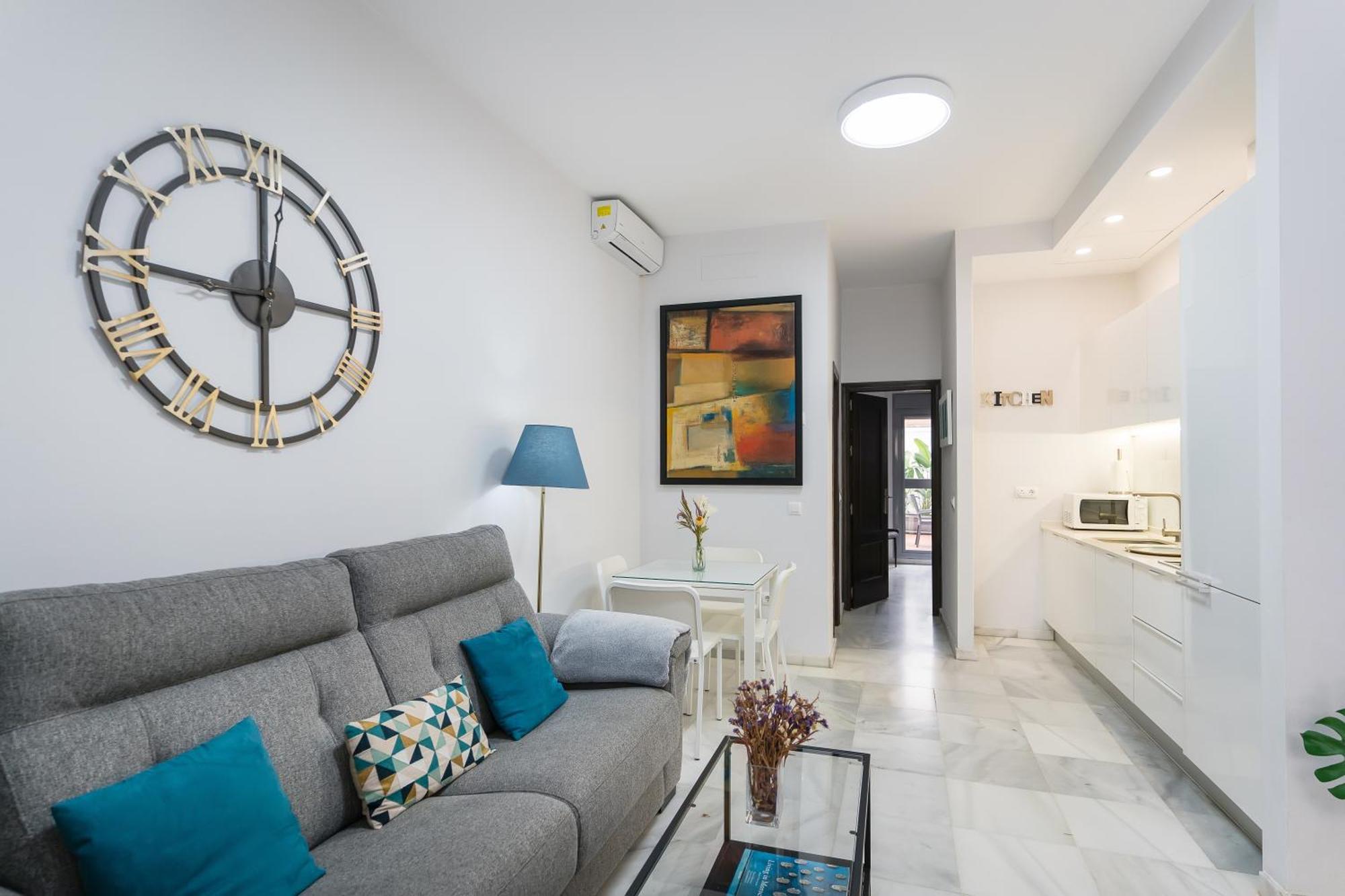Apartamento Triana Deluxe Con Patio Privado Севилья Экстерьер фото